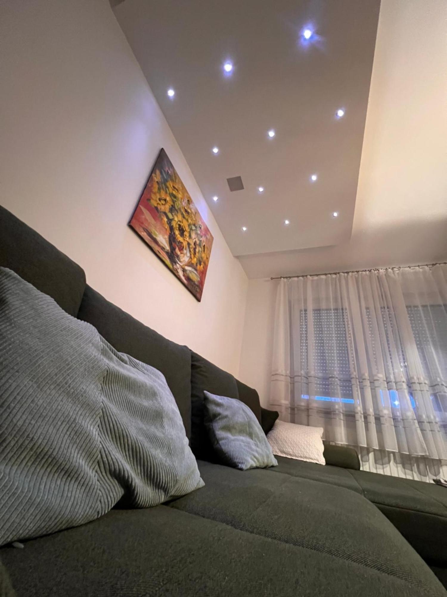 Apartments Onyx Sisak Ngoại thất bức ảnh